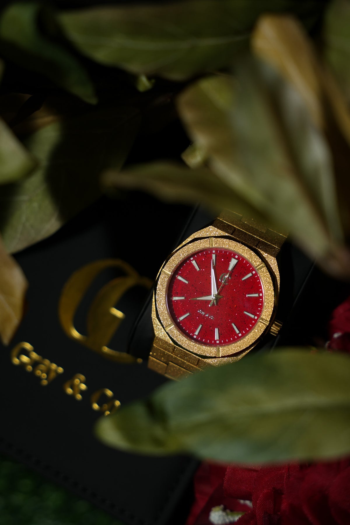 Glacier Crimson Royale